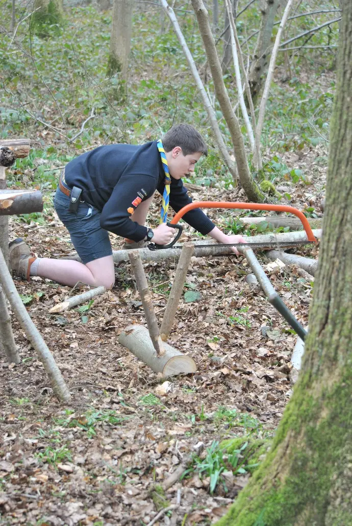 Fabrication d'un banc scout