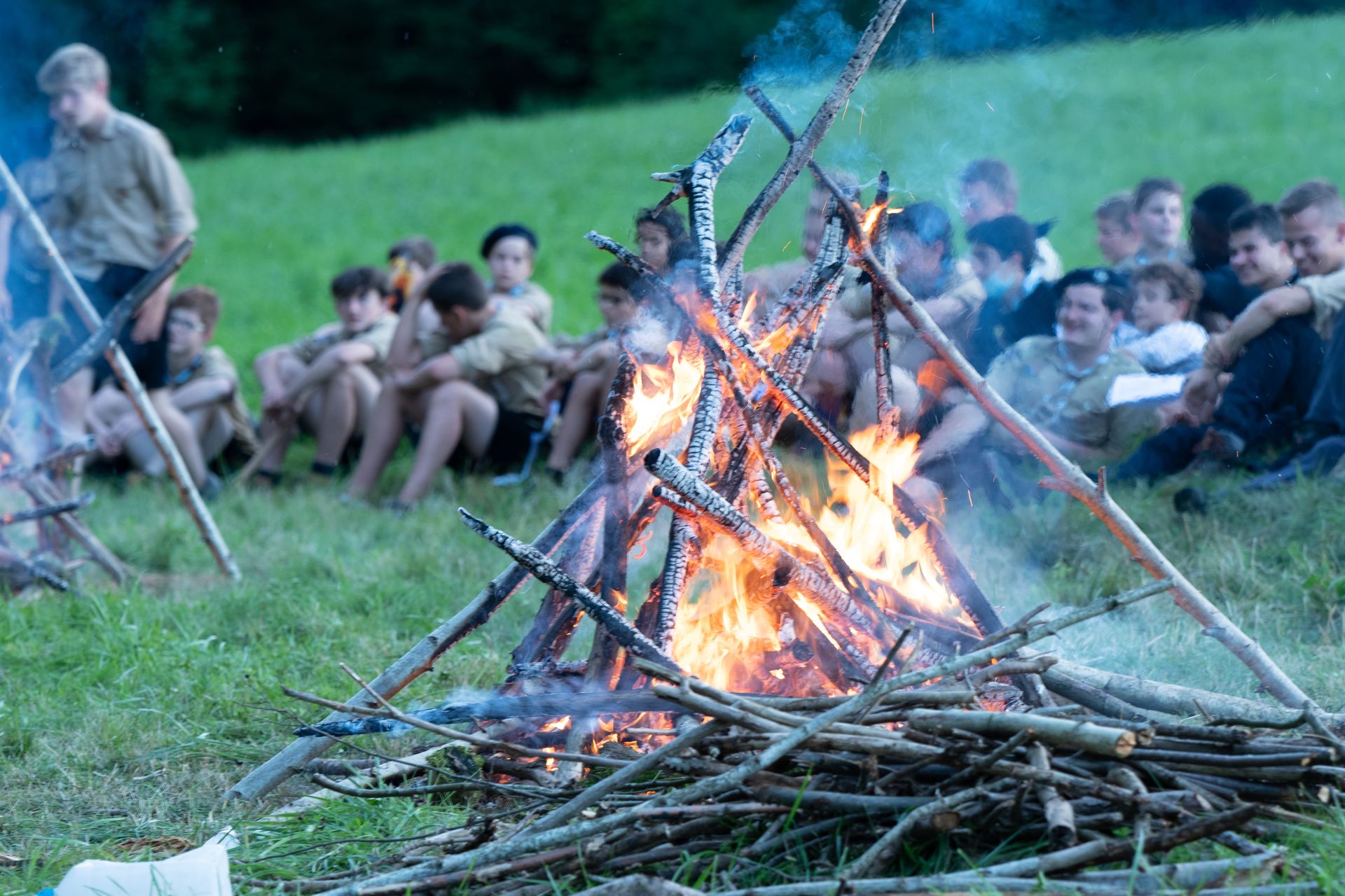 @AGSE - Xavier de Monneron Le feu, élément essentiel pour une veillée réussie.